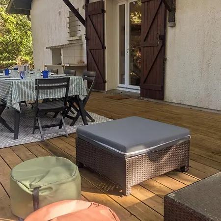 Holiday home Maison De Familiale Bord De Classee 3 Etoiles